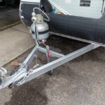 Draw bar and towing hitch
