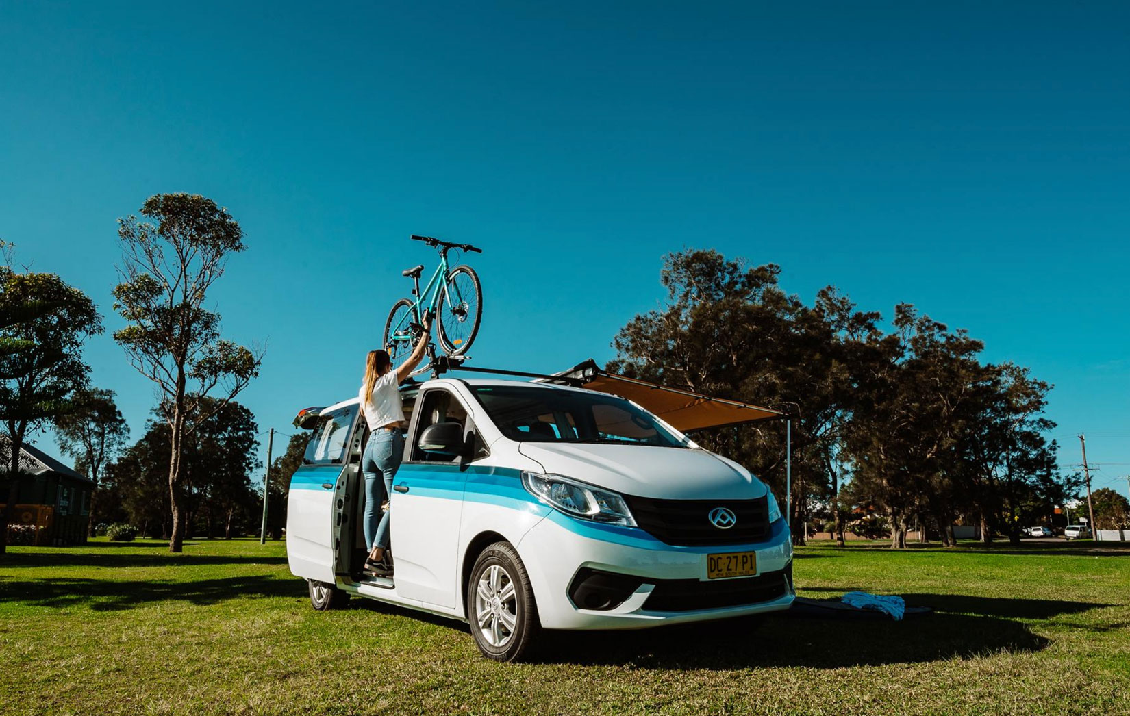 Australian Motor Homes and Caravans You Gotta Get Out Here!