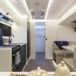 internal view to the front in the Sunliner Houston 5H461 5th Wheeler