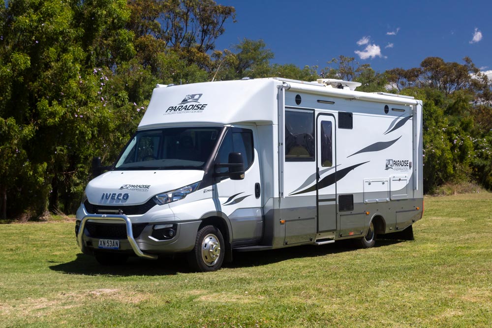 external view of the Paradise Inspiration Black Edition motorhome