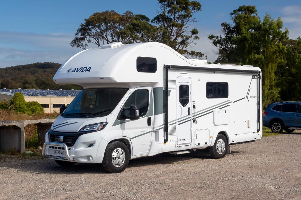 external view of the Avida Birdsville 7454SL Motorhome